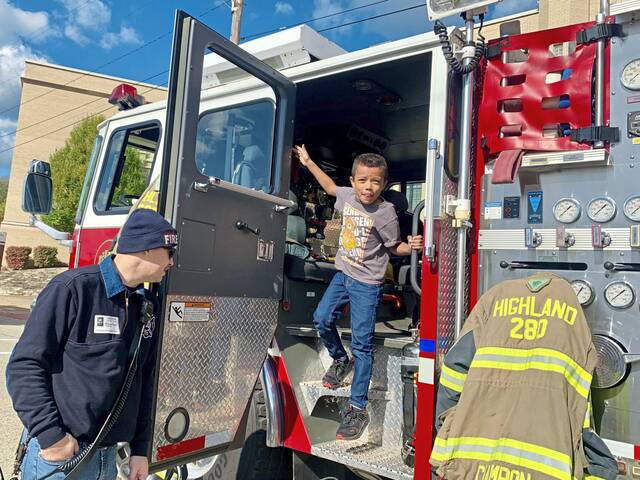 6651833_web1_vnd-highlandsfiresafety-101123