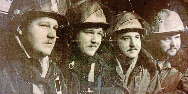 6652723_web1_vnd-newkenfirebrothers5-102223