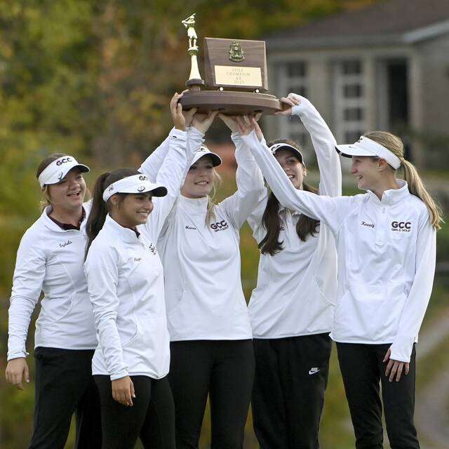 Izzy Aigner leads Greensburg Central Catholic girls to 9th straight WPIAL title; Belle Vernon boys win 1st