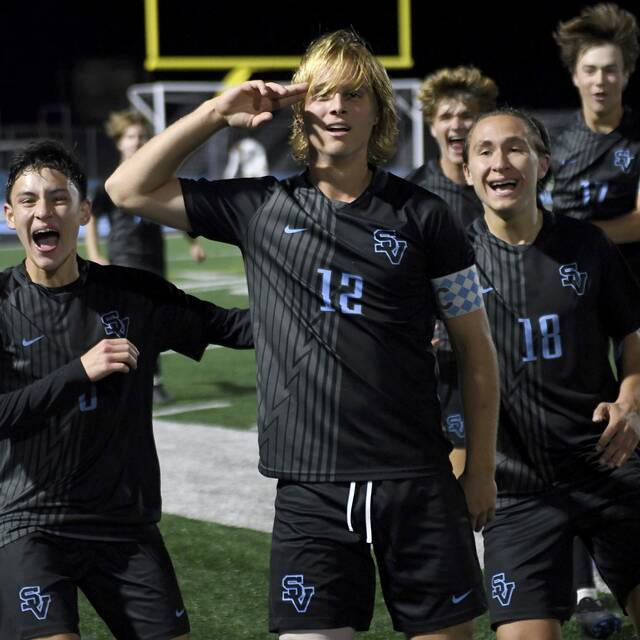 High school roundup for Oct. 12, 2023: Seneca Valley beats North Allegheny, claims section title in clash of unbeatens