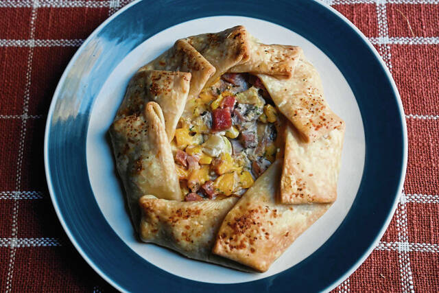 6665917_web1_gtr-potpies007-102223