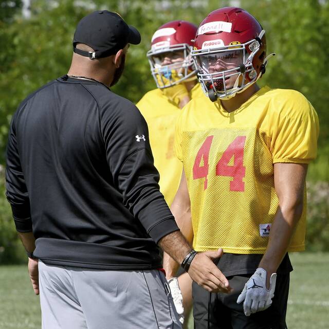 WPIAL Class 4A football roundup: Jack Fennell scores 6 times in North Catholic victory