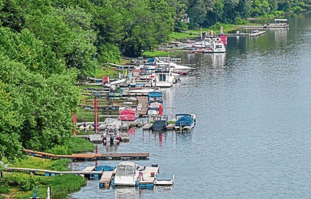 6708579_web1_VND-TarBoatDocks-080323