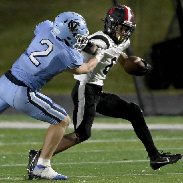 Aliquippa uses 1-play touchdown drives to top rival Central Valley, clinch Parkway title