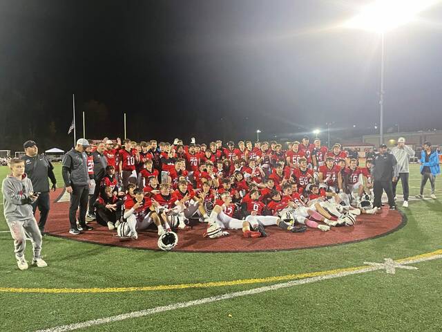 Peters Township earns conference title with emphatic win over Bethel Park