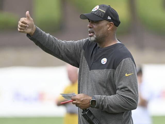 6710771_web1_ptr-Steelers13-081423