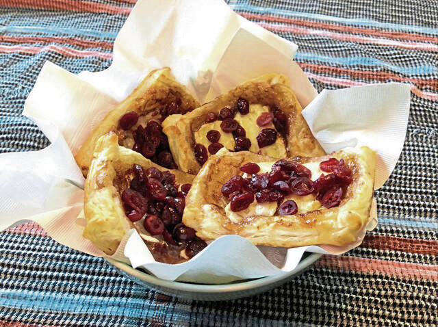 4396708_web1_gtr-thanksgivingrecipes2-110721-001