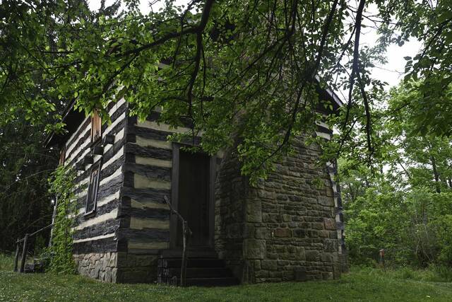 6004818_web1_gtr-LochryBlockhouse004-062523-001
