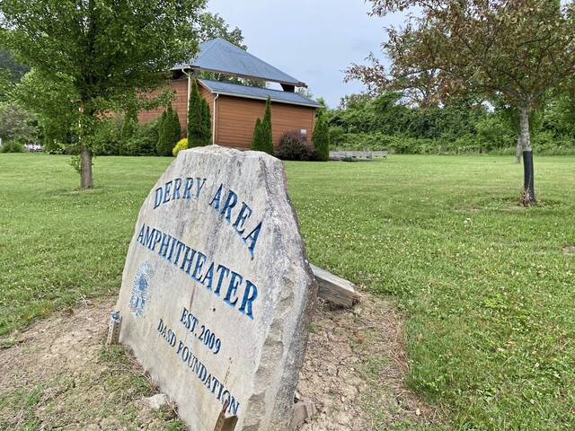 6323158_web1_gtr-derryamphitheater001-110123