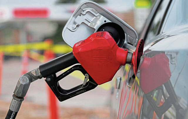 6725591_web1_web-gaspumpAA