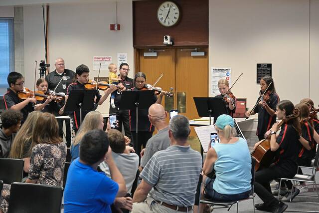 6729036_web1_nhj-StudentPerformance-110323