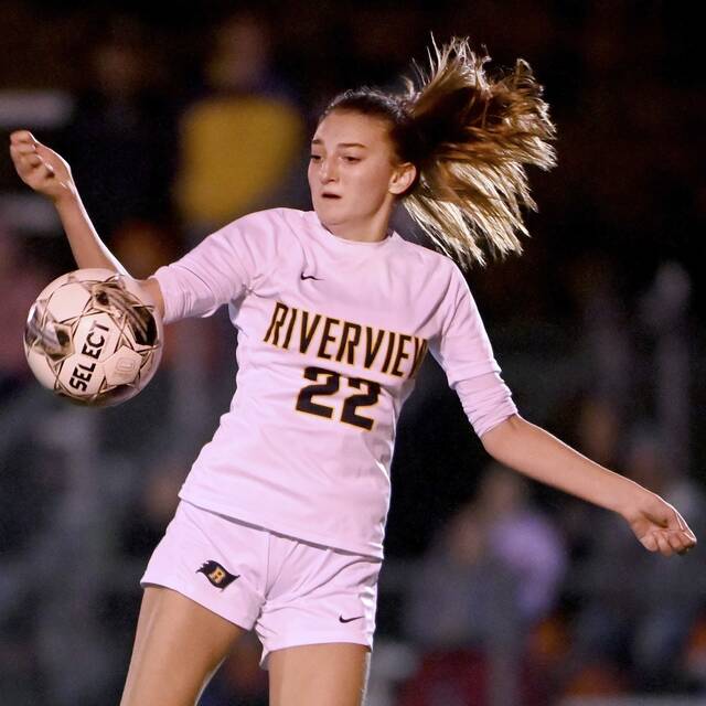Riverview girls soccer team has chance to make history