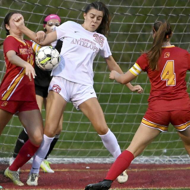 WPIAL Class 2A girls soccer championship breakdown: Avonworth vs. Shady Side Academy