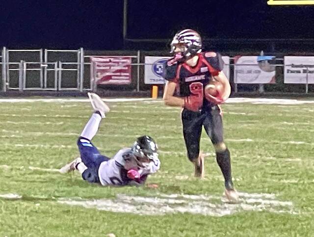 Mohawk’s quick-strike offense stings Burrell in Class 2A 1st round