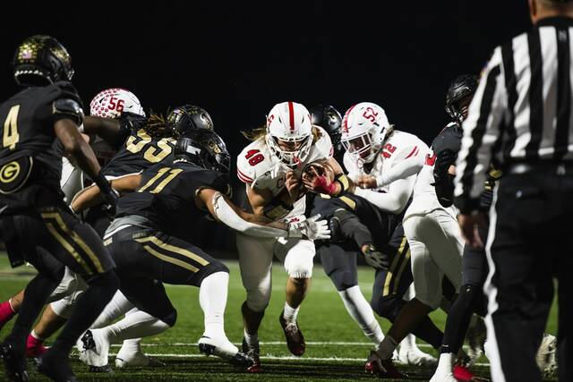 No. 5 Moon thwarts final drive, runs past Gateway in WPIAL 5A quarterfinals