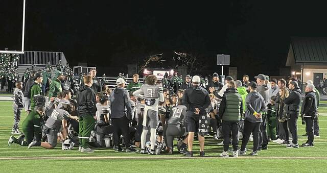 Pine-Richland slams Bethel Park in playoff opener