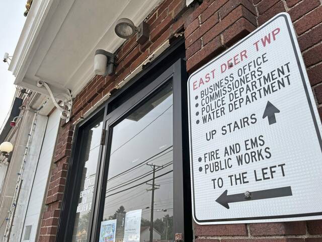 6740280_web1_web-eastdeertwp