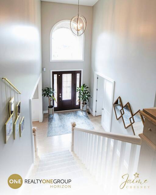 6741257_web1_part-RealtyOne_ExpertENTRY-110623