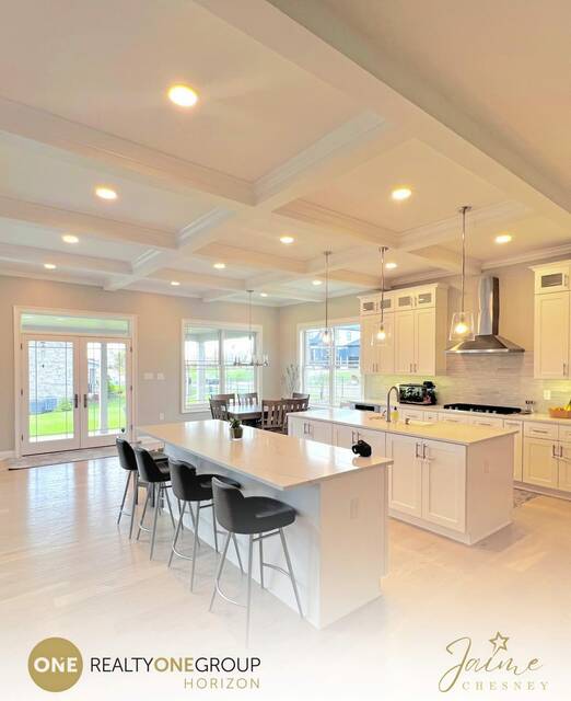 6741257_web1_part-realtyone_expertkitchen-110623