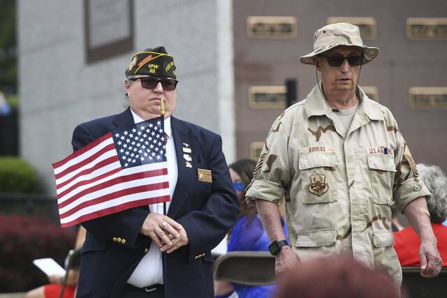 6743343_web1_gtr-lo-HempfieldMemDay007-053023