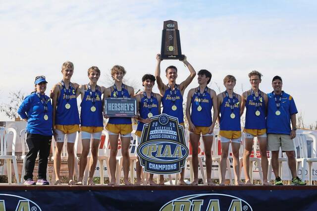 After WPIAL 3-peat, PIAA title, Hampton runners celebrate ‘incredible’ season