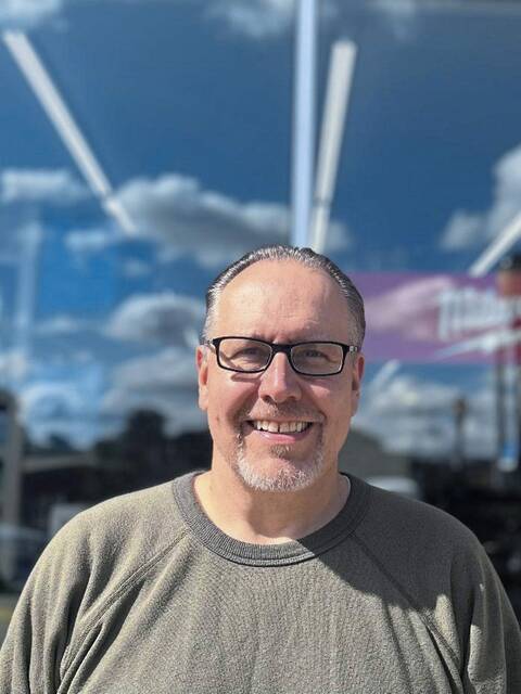 6749892_web1_sig-bridgevillecouncilpreview-102623-Sarasnick