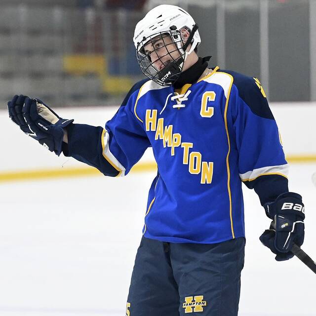 High school roundup for Nov. 9, 2023: Hampton hockey holds off Freeport