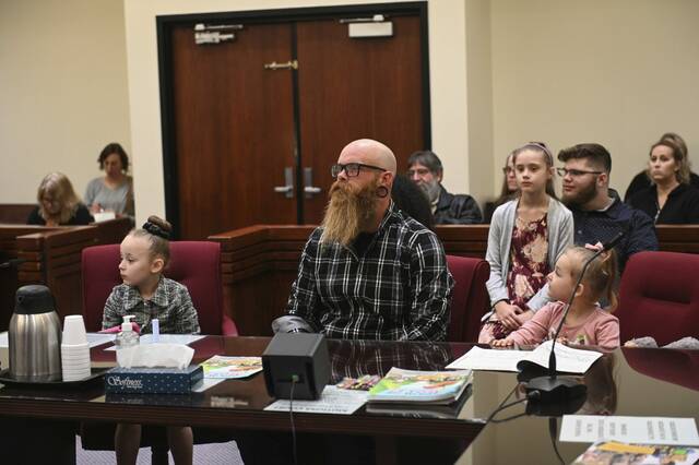 6770882_web1_gtr-courtadoption006-111623