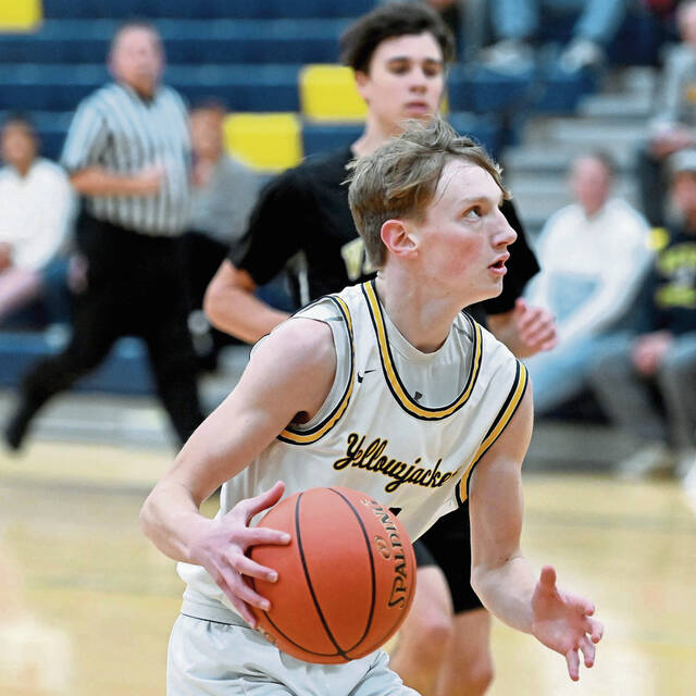 Freeport boys establishing culture under new coach after losing 10 seniors