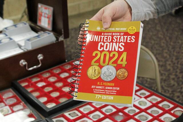 6777116_web1_gbg-coinshow-111923-4