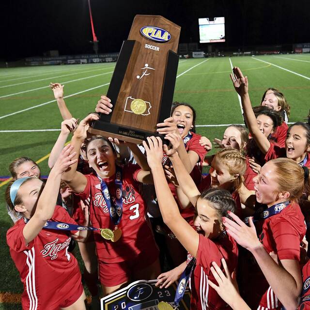 Moon passes tough title-game test to complete PIAA 3-peat