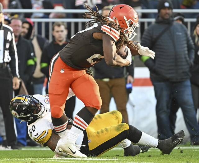 6785408_web1_ptr-SteelersBrowns30-112023jpg