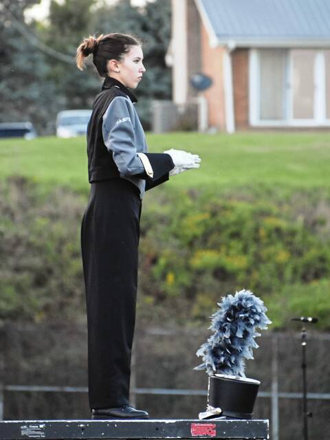6790331_web1_hj-homecoming-101223-6