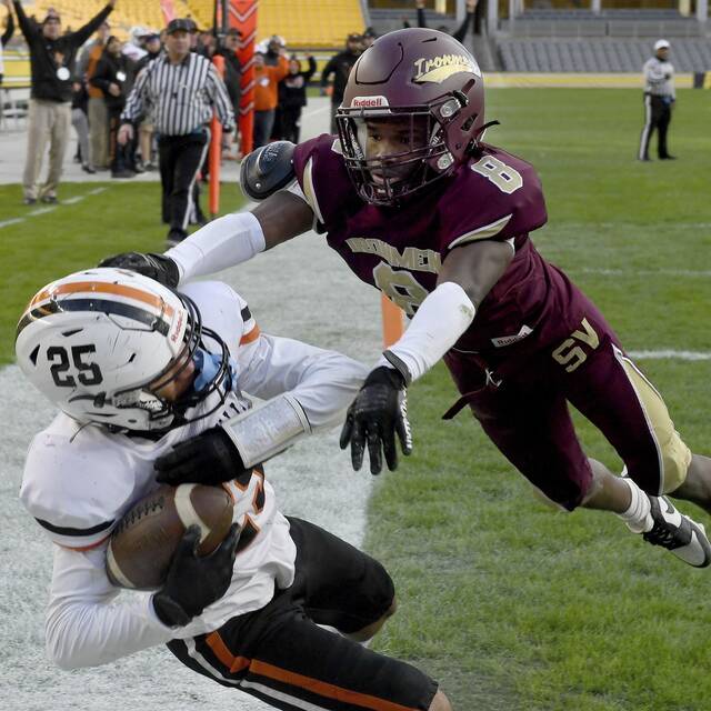 Perfect 10: Beaver Falls wins WPIAL title as double-digit seed, beating Steel Valley in dramatic final