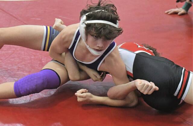 Plum wrestling team trying to build off breakthrough season