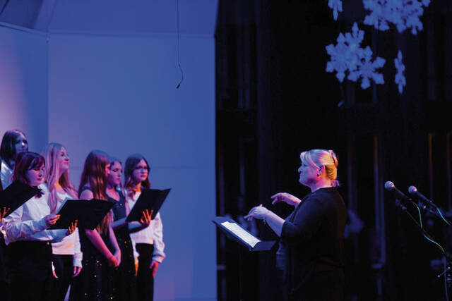 6816722_web1_vnd-lo-highlandsconcert7-113023