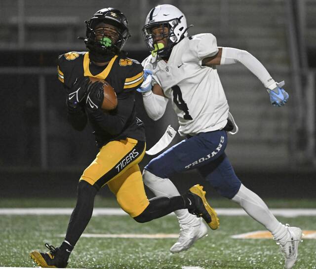 PIAA football semifinal previews for Dec. 1-2, 2023