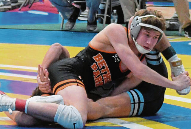 Lineup loaded with WPIAL qualifiers breeds confidence for Bethel Park wrestling