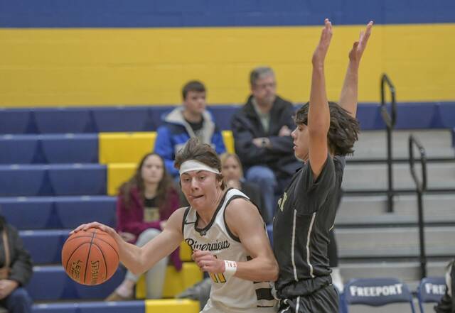 Riverview boys basketball rolls past Valley in opener behind Jack Loughren’s 18 points