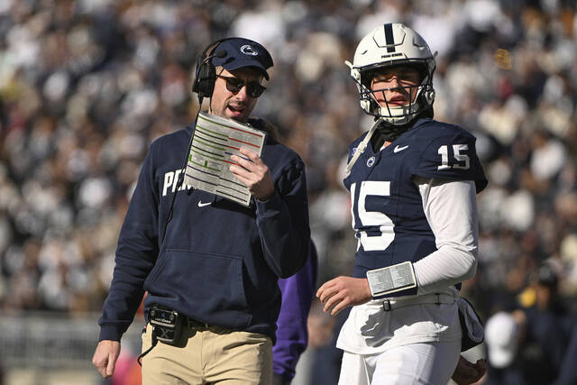 6830447_web1_AP23331809325514