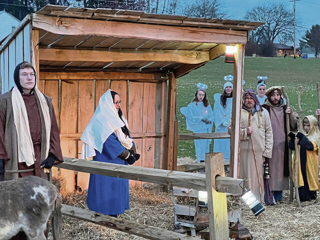 6852704_web1_Nativity-scene