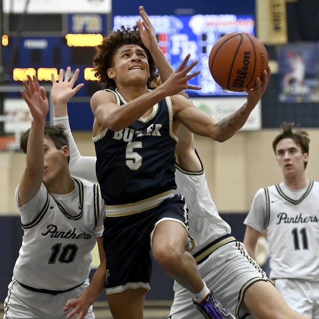 Braylon Littlejohn leads Butler to road win at raucous Franklin Regional