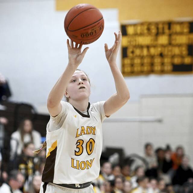 Westmoreland County girls basketball notebook: Greensburg Salem junior likes wearing stripes
