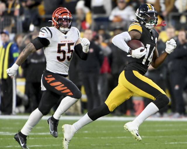 6891084_web1_ptr-SteelersBengals02-122423