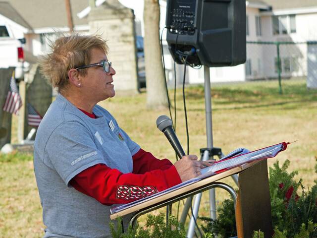 6900747_web1_bp-wreathsacrossamerica-012524-11