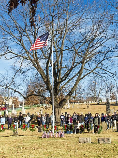 6900747_web1_bp-wreathsacrossamerica-012524-4