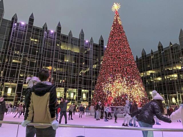 6908294_web1_ptr-firstnight01-010124
