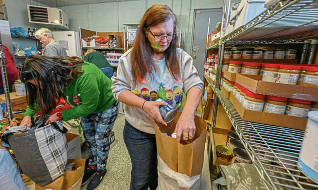 6877133_web1_gtr-VolunteeringBenefits2-122223