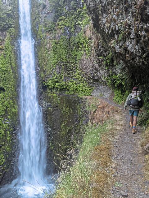 6921482_web1_gtr-TripleCrownHike02-011424