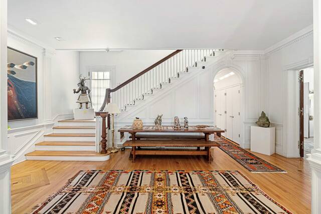 6923287_web1_PTR-BeechwoodHome-6